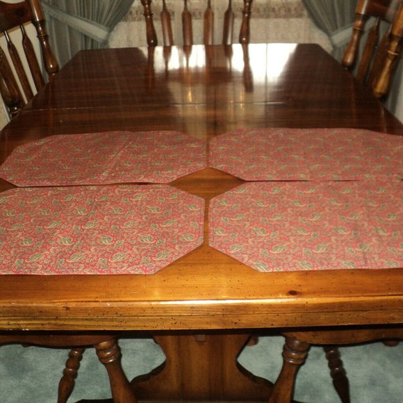 Set of 4 Reversible Place Mats 18" x 12" Paisley & Tiny Polka Dots Red Cotton - Picture 1 of 4